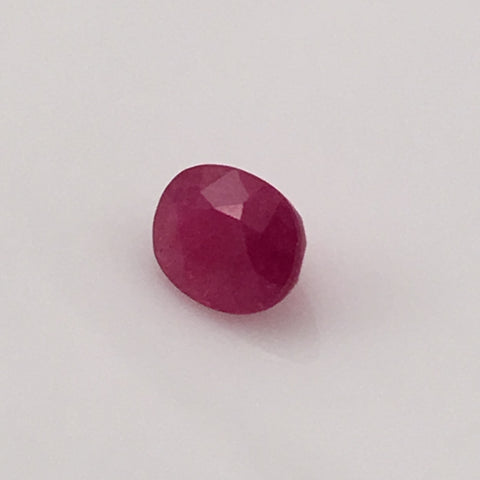 1.64 carat Thai Ruby Gemstone - Colonial Gems