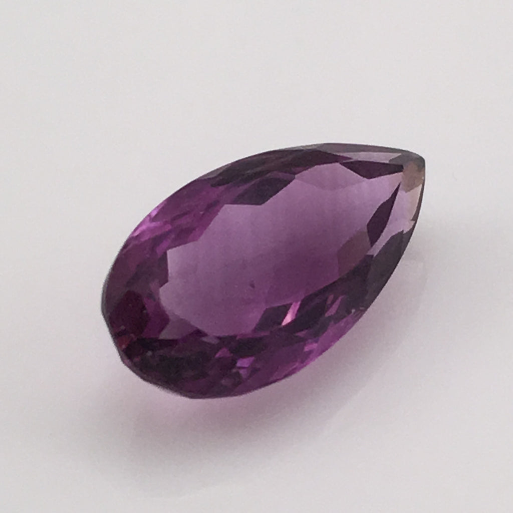 8.8 carat Brazilian Amethyst Gemstone - Colonial Gems