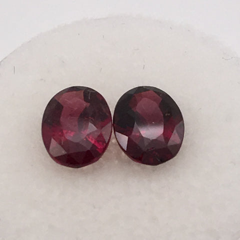 3 carat 2 piece set of Rhodolite Garnet Gemstones - Colonial Gems