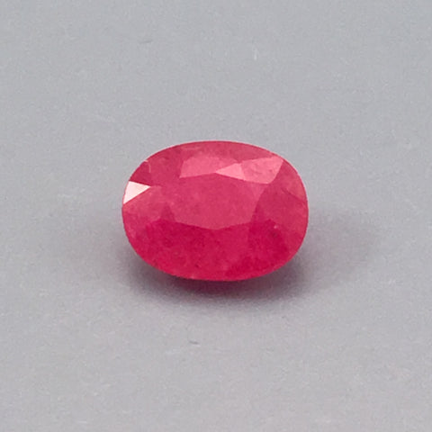 1.6 carat Thai Ruby Gemstone - Colonial Gems