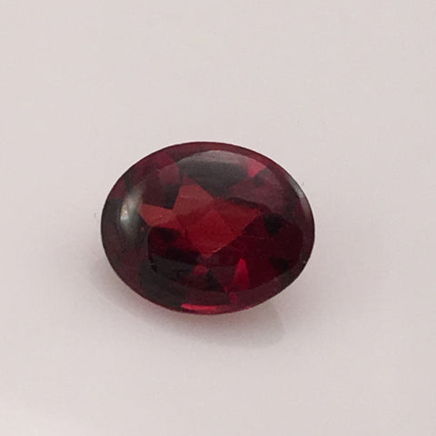 2.7 carat Burma Rhodolite Gemstone - Colonial Gems