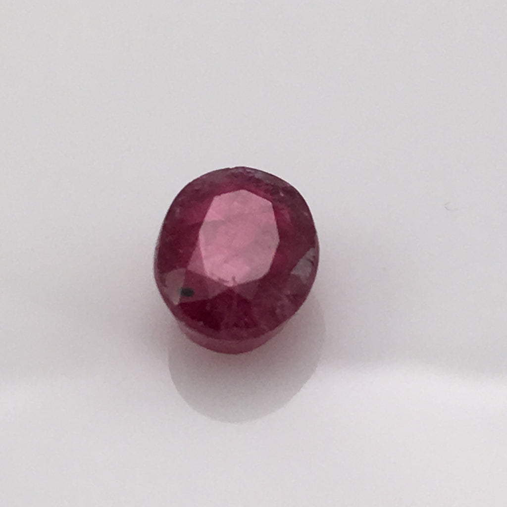 3.6 carat South Indian Ruby Gemstone - Colonial Gems