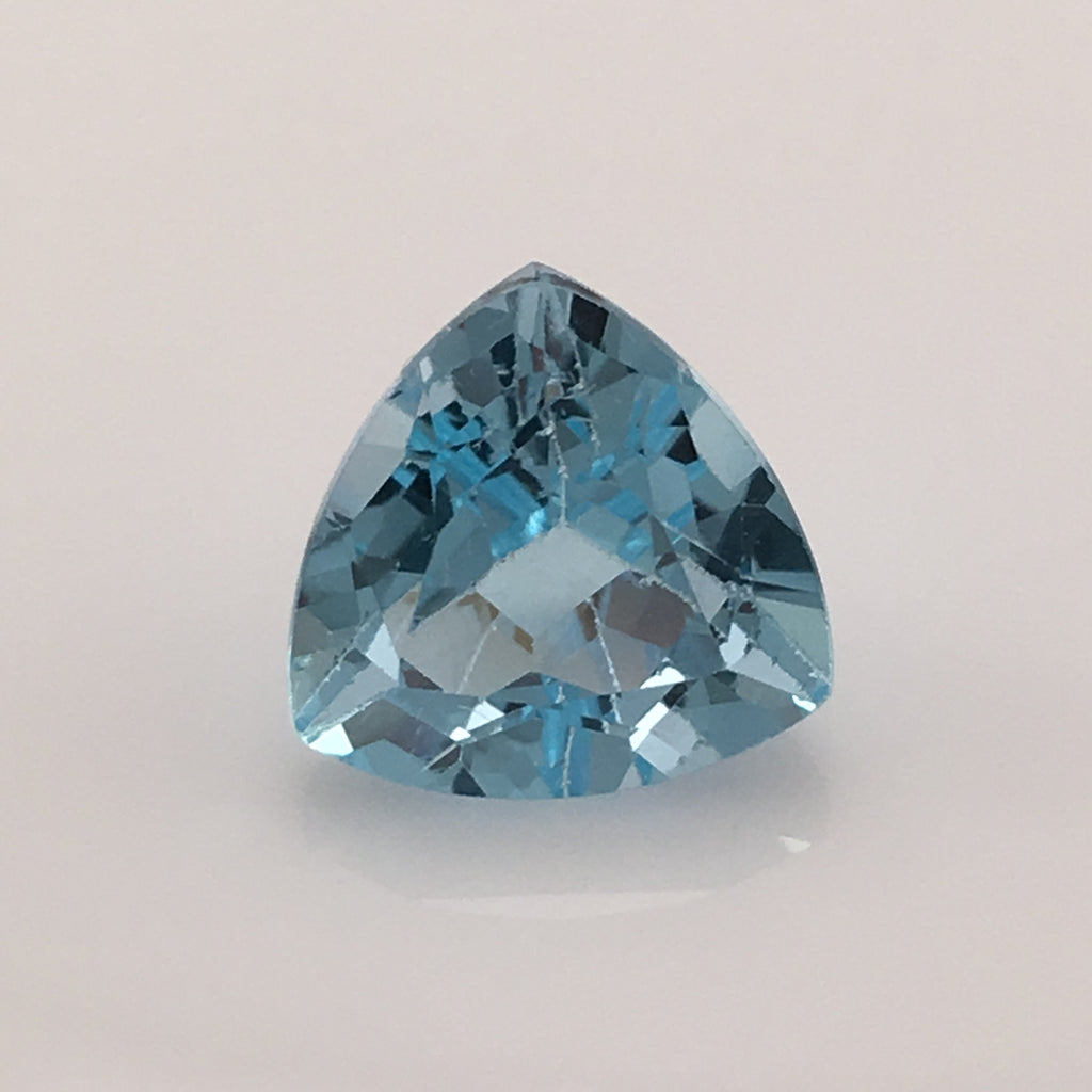 7.7 carat Swiss Blue Topaz Gemstone - Colonial Gems