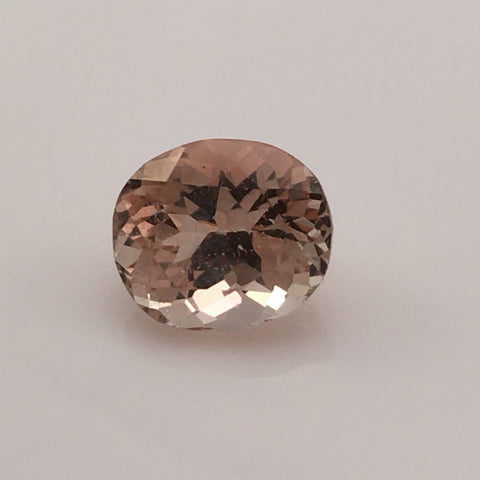 4.5  carat Cream Topaz Gemstone - Colonial Gems