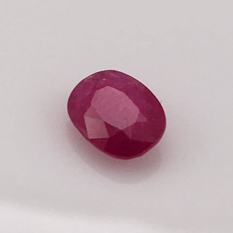 1.6 carat Oval  Thai Ruby Gemstone - Colonial Gems