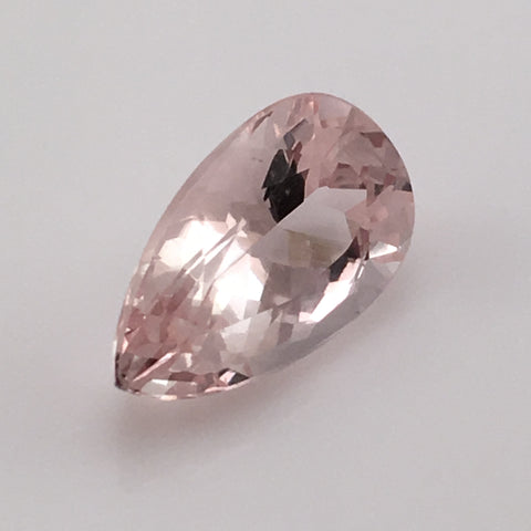 7.8 carat pink Morganite Gemstone - Colonial Gems