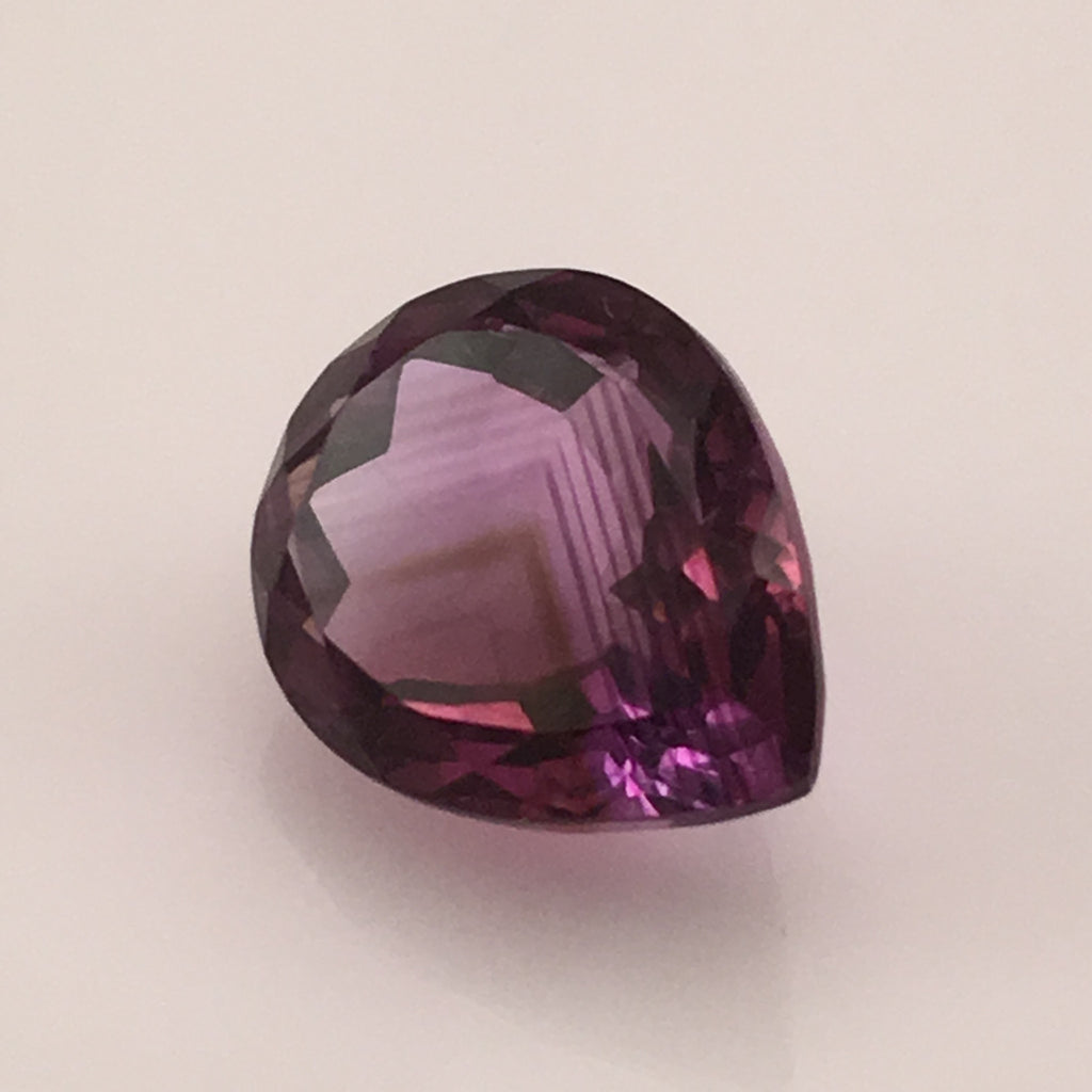 8.6 carat Brazilian Amethyst Gemstone - Colonial Gems