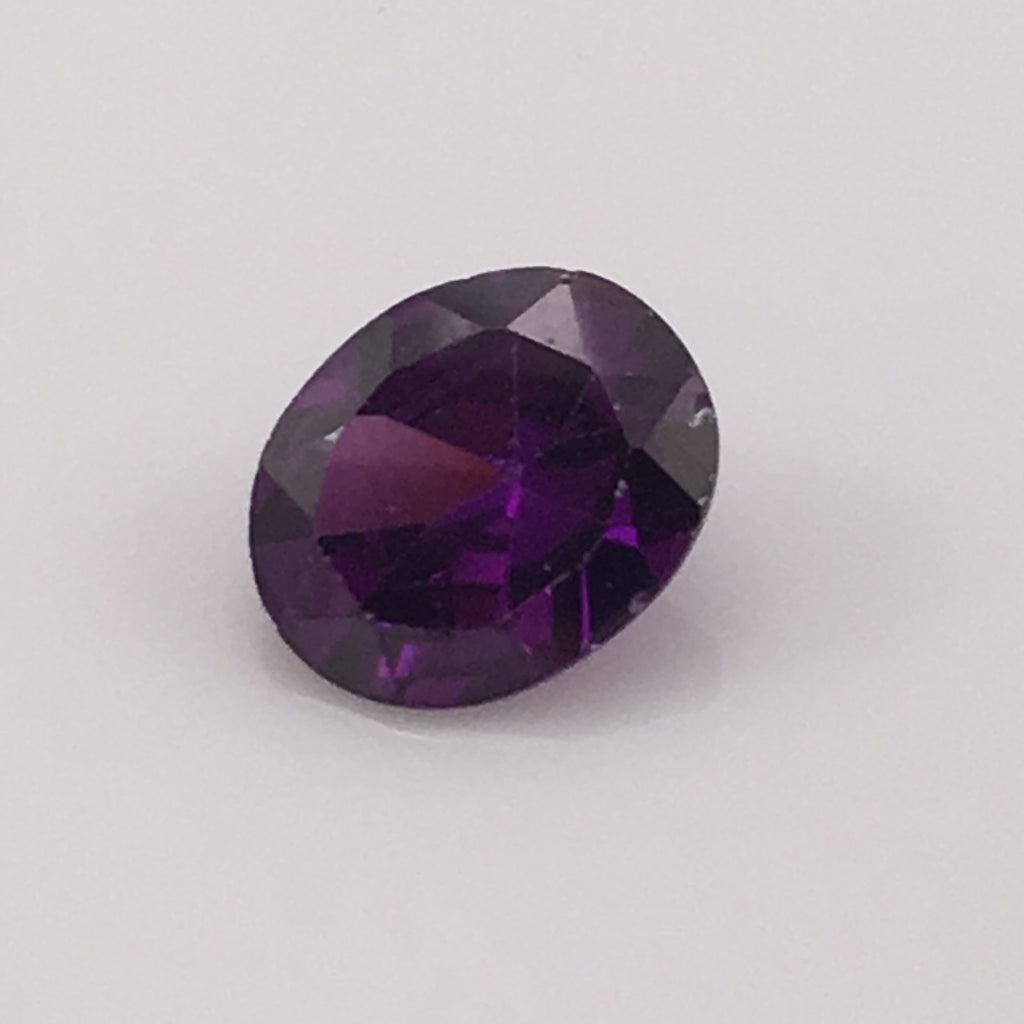 5.7 carat Purple Flash Zircon Gemstone - Colonial Gems